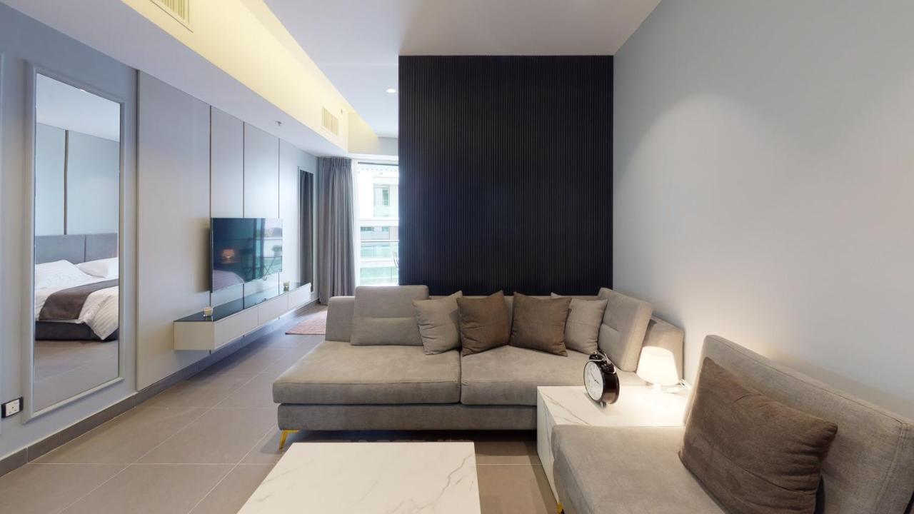 Al Fares Luxury Furnished Apartment-Damac Tower 외부 사진