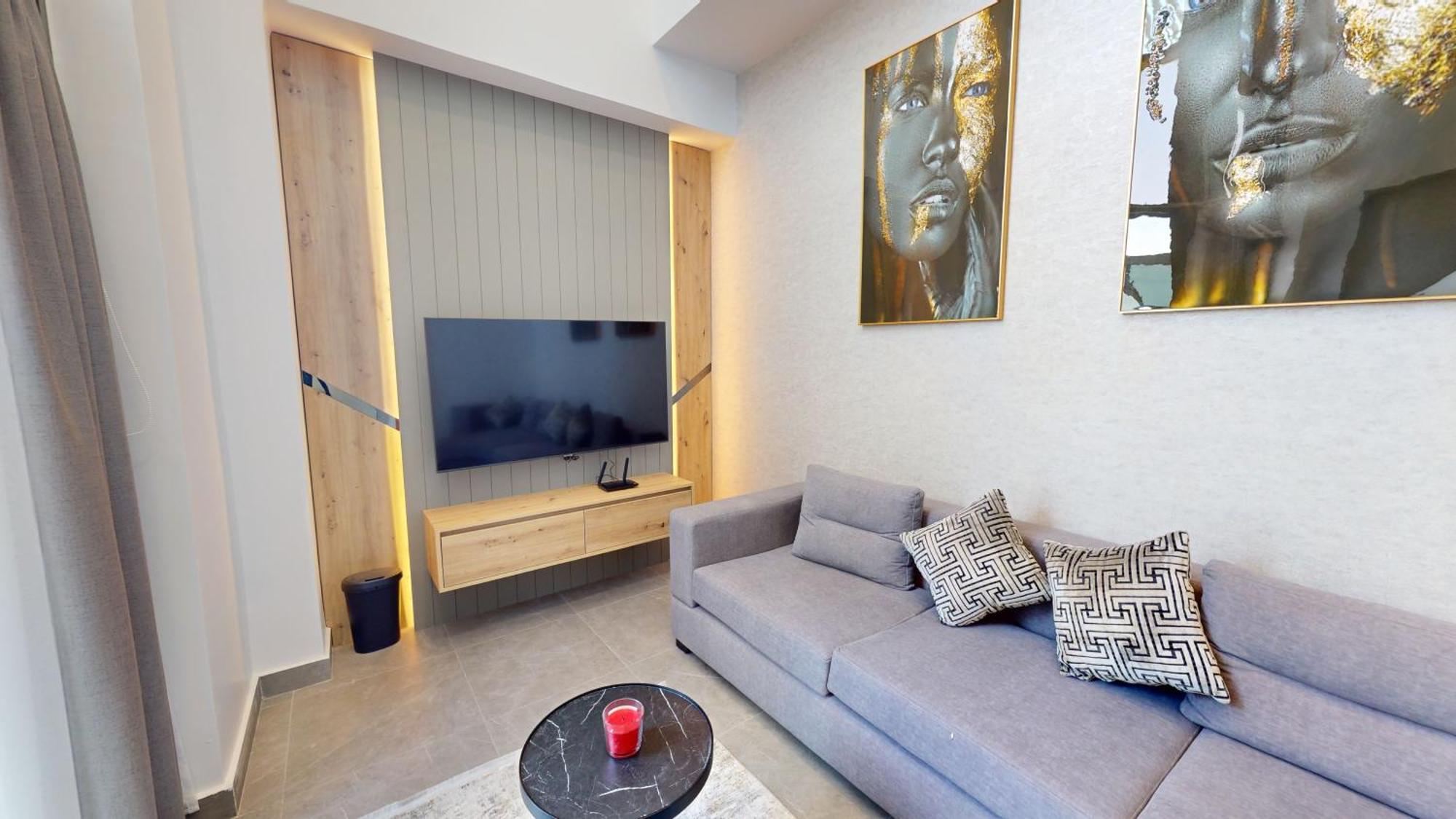 Al Fares Luxury Furnished Apartment-Damac Tower 외부 사진